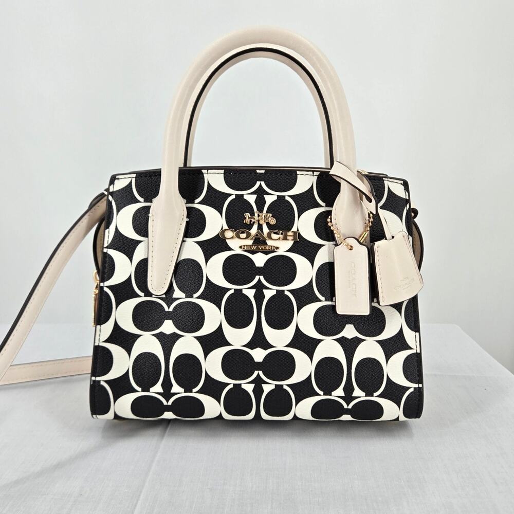 NWT Coach Andrea Signature Carryall Canvas Black/White/Gold CP080